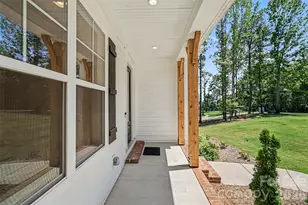 131 High Lake Dr, Statesville, NC 28677 - Photo 9