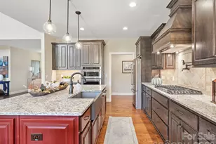 58 Sunny Morning Ct, Hendersonville, NC 28792 - Photo 9