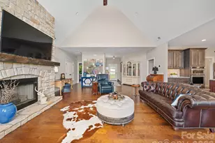 58 Sunny Morning Ct, Hendersonville, NC 28792 - Photo 5