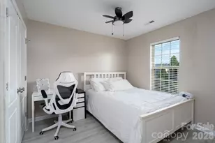 7329 Hidden Creek Dr, Charlotte, NC 28214 - Photo 15