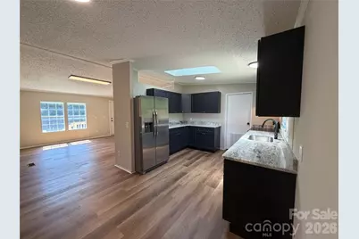 222 E Maine Avenue, Bessemer City, NC 28016 - Photo 25