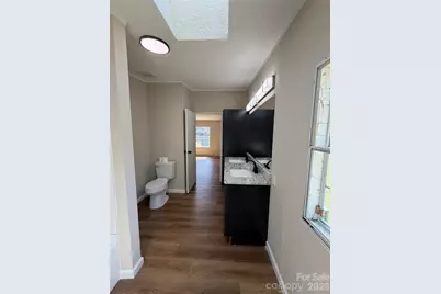 222 E Maine Avenue, Bessemer City, NC 28016 - Photo 15