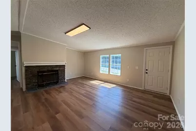 222 E Maine Avenue, Bessemer City, NC 28016 - Photo 7