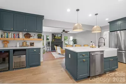 6213 Sharon Road, Charlotte, NC 28210 - Photo 11