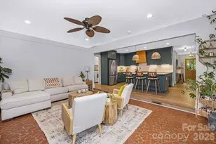 6213 Sharon Rd, Charlotte, NC 28210 - Photo 9