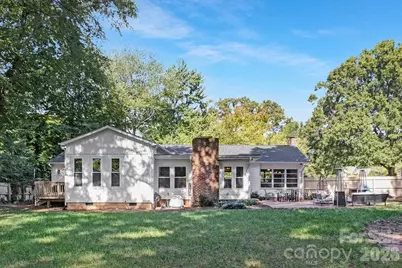 6213 Sharon Road, Charlotte, NC 28210 - Photo 41