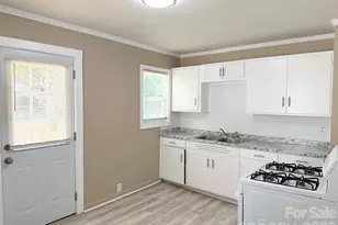 372 Baker St, Rock Hill, SC 29730 - Photo 5
