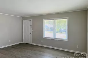364 Baker St, Rock Hill, SC 29730 - Photo 3