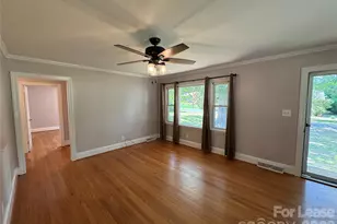 108 Morris Ave, Mount Holly, NC 28120 - Photo 3