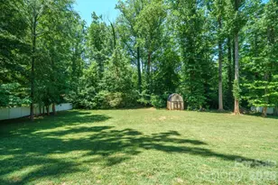 9027 Leah Meadow Ln, Charlotte, NC 28227 - Photo 43