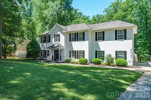 9027 Leah Meadow Ln, Charlotte, NC 28227 - Photo 35