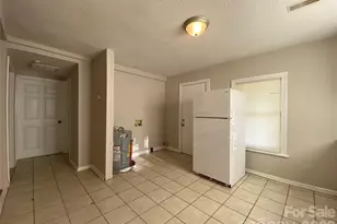 1104 Baker Blvd, Gastonia, NC 28052 - Photo 5