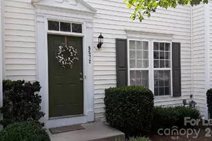 9572 Blossom Hill Dr, Huntersville, NC 28078 - Photo 3