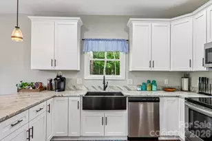 3131 Richard St, Morganton, NC 28655 - Photo 13