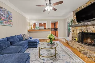 6641 Brookmeade Dr, Charlotte, NC 28226 - Photo 15