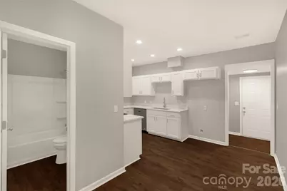 119 Washington Street, York, SC 29745 - Photo 9