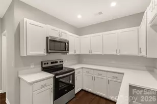 119 Washington St, York, SC 29745 - Photo 11
