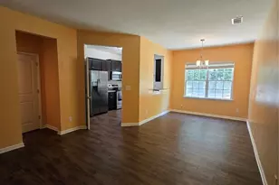 9138 Bradstreet Commons Way, Charlotte, NC 28215 - Photo 3