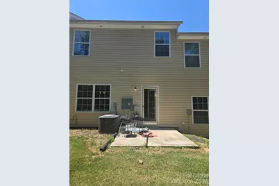9116 Bradstreet Commons Way, Charlotte, NC 28215 - Photo 7