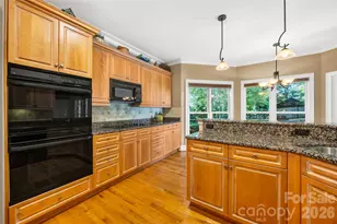 138 Woodstream Cir, Mooresville, NC 28117 - Photo 17