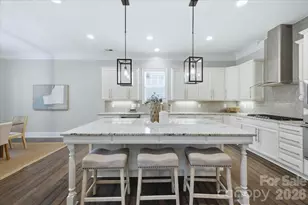 1103 N Sharon Amity Rd, Charlotte, NC 28211 - Photo 11