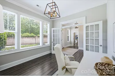 1103 N Sharon Amity Road, Charlotte, NC 28211 - Photo 7