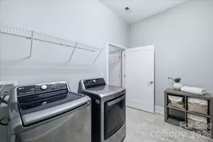 1103 N Sharon Amity Rd, Charlotte, NC 28211 - Photo 19