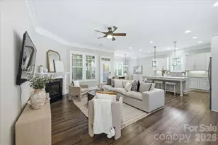 1103 N Sharon Amity Rd, Charlotte, NC 28211 - Photo 9