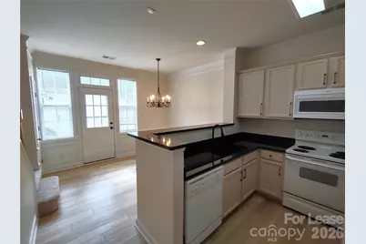 8606 Beaver Creek Drive, Charlotte, NC 28269 - Photo 3