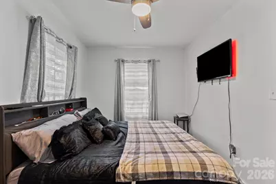 3326 Dunaire Drive, Charlotte, NC 28205 - Photo 39