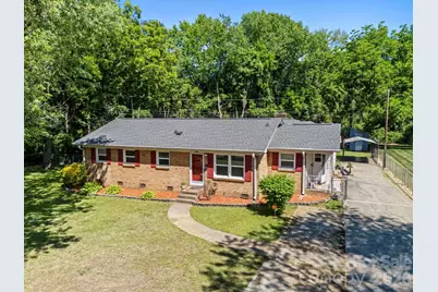 3326 Dunaire Drive, Charlotte, NC 28205 - Photo 5