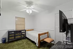 3326 Dunaire Dr, Charlotte, NC 28205 - Photo 21