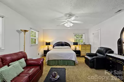 3326 Dunaire Drive, Charlotte, NC 28205 - Photo 13