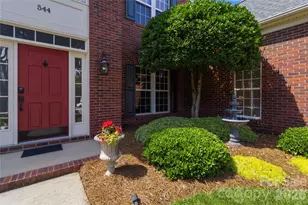 544 St George Rd, Fort Mill, SC 29708 - Photo 5