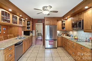 5705 Foxcrest Dr, Mint Hill, NC 28227 - Photo 13