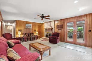 5705 Foxcrest Dr, Mint Hill, NC 28227 - Photo 19