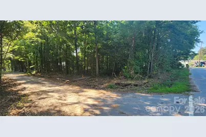 1040 Apollo Lane, Lancaster, SC 29720 - Photo 15