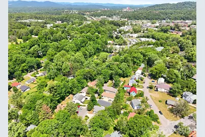 253 Brooklyn Lane, Asheville, NC 28803 - Photo 25