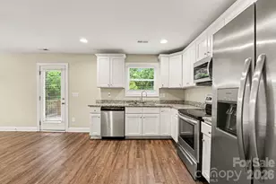 1468 Mayfair Dr, Conover, NC 28613 - Photo 5