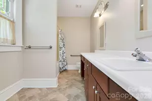 208 Probart St, Brevard, NC 28712 - Photo 33