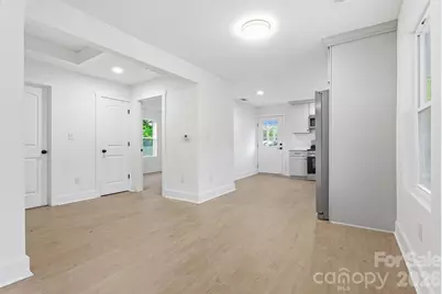 200 W 17th Street, Kannapolis, NC 28081 - Photo 5