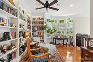 6826 Louisburg Square Ln, Charlotte, NC 28210 - Photo 13