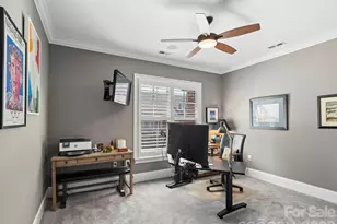 6826 Louisburg Square Ln, Charlotte, NC 28210 - Photo 23