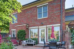 6826 Louisburg Square Ln, Charlotte, NC 28210 - Photo 9