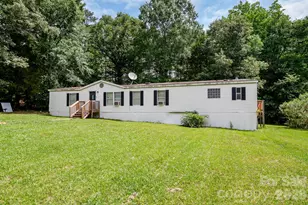1046 McKinney Ln, Lancaster, SC 29720 - Photo 3