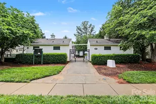 5833 Cougar Ln, Charlotte, NC 28269 - Photo 23