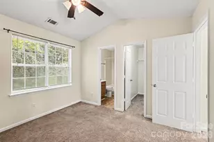 5833 Cougar Ln, Charlotte, NC 28269 - Photo 15