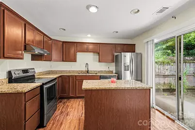 5833 Cougar Lane, Charlotte, NC 28269 - Photo 29
