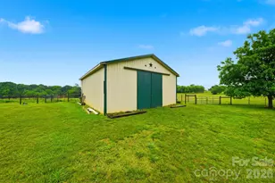 2850 Sigmon Dairy Rd, Newton, NC 28658 - Photo 35