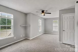 8917 Cinnabay Dr, Charlotte, NC 28216 - Photo 11